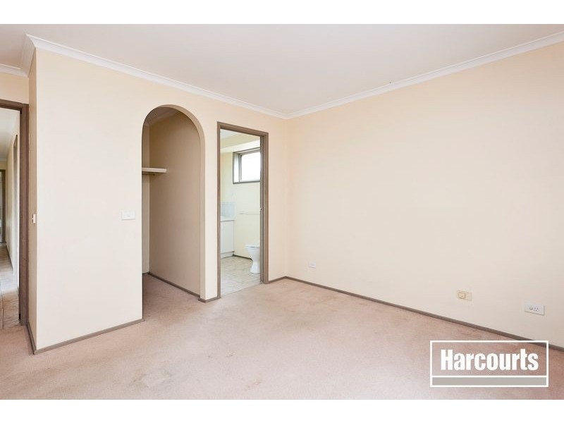 7 Montclaire Court, Pakenham VIC 3810