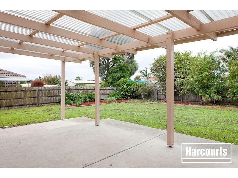 7 Montclaire Court, Pakenham VIC 3810