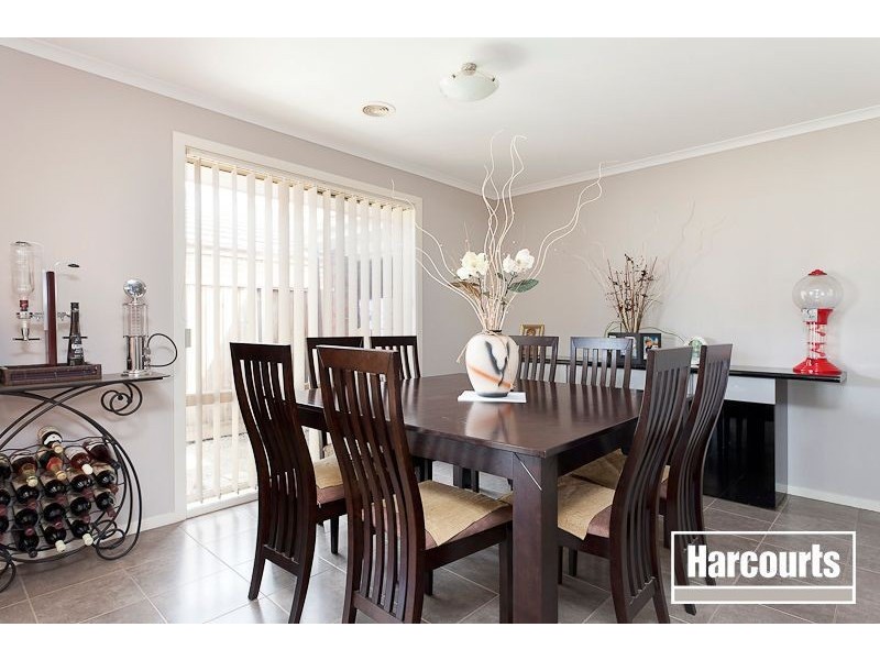 2 Mikasa Place, Pakenham VIC 3810