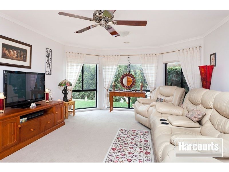 120 McGregor Road, Pakenham VIC 3810