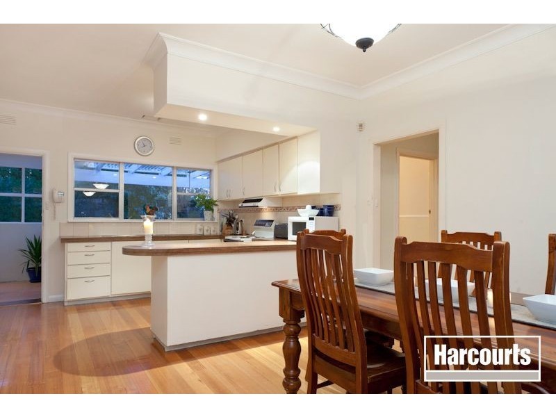 10 Thwaites Road, Pakenham VIC 3810