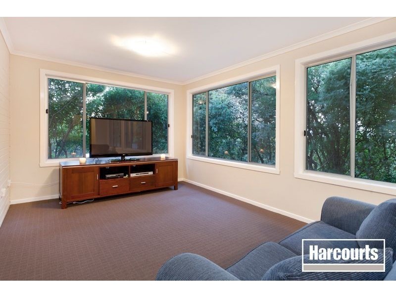 10 Thwaites Road, Pakenham VIC 3810