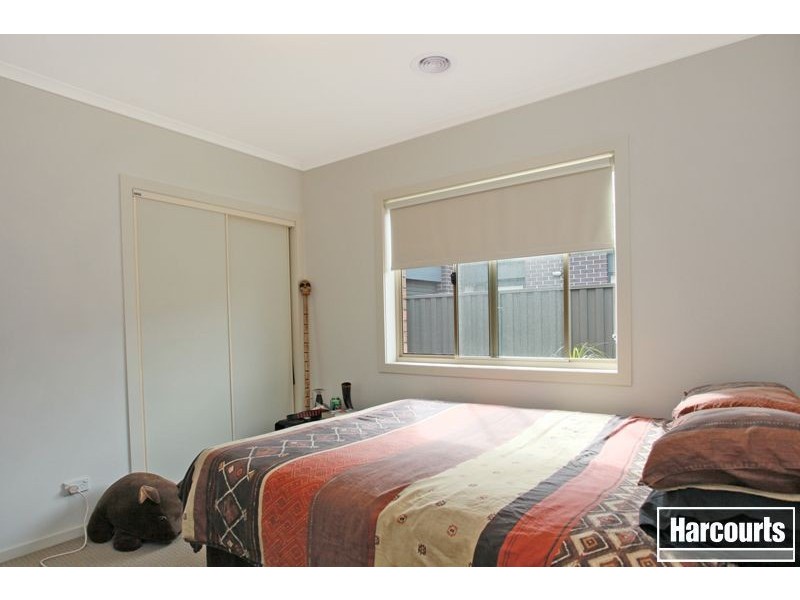 9 Elderberry Way, Pakenham VIC 3810