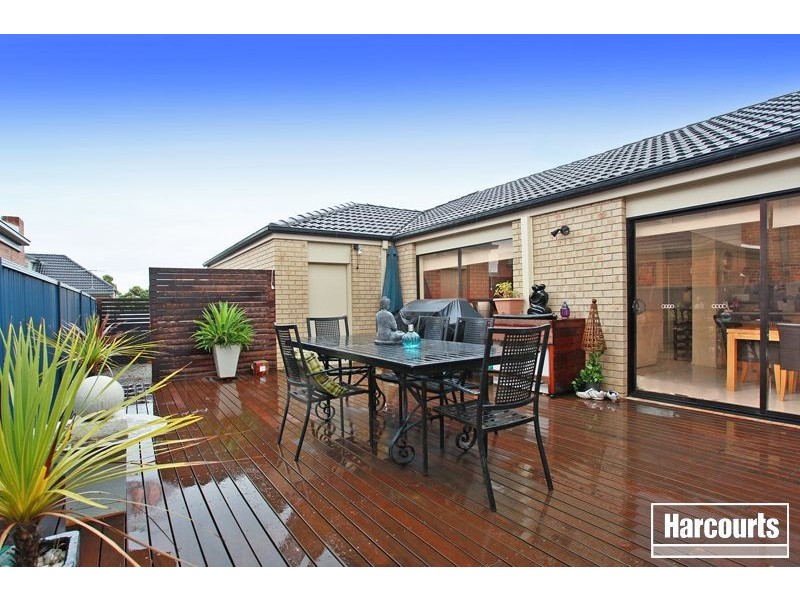 13 The Parkway, Pakenham VIC 3810