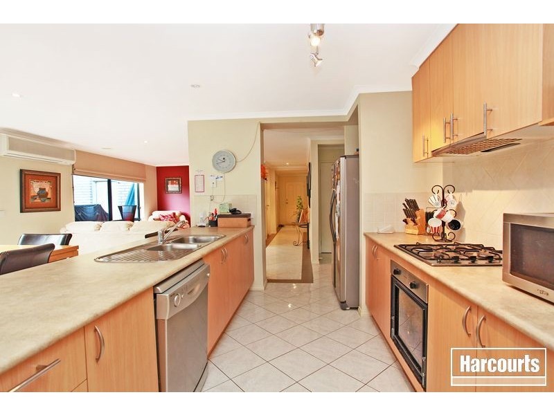 13 The Parkway, Pakenham VIC 3810