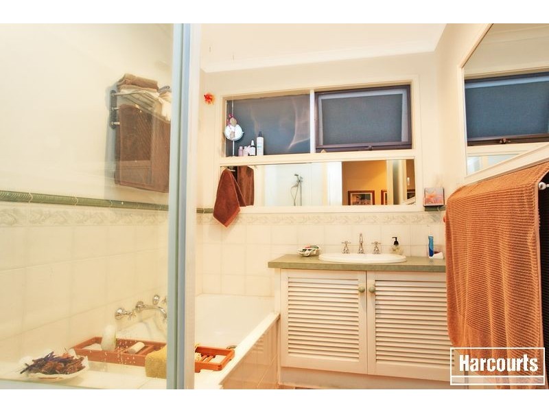 106 Racecourse Road, Pakenham VIC 3810