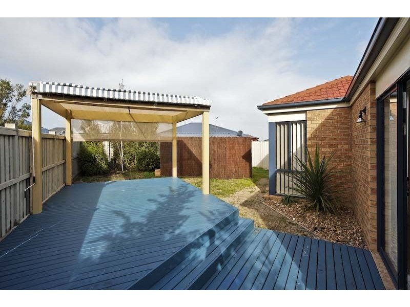 78 Oaklands Way, Pakenham VIC 3810