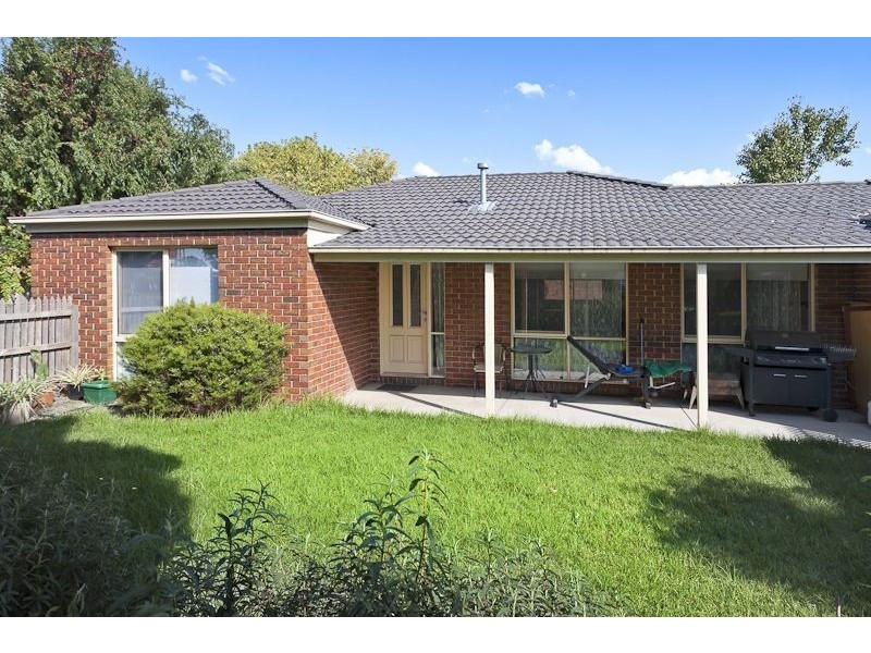 1/9 Henty Street, Pakenham VIC 3810