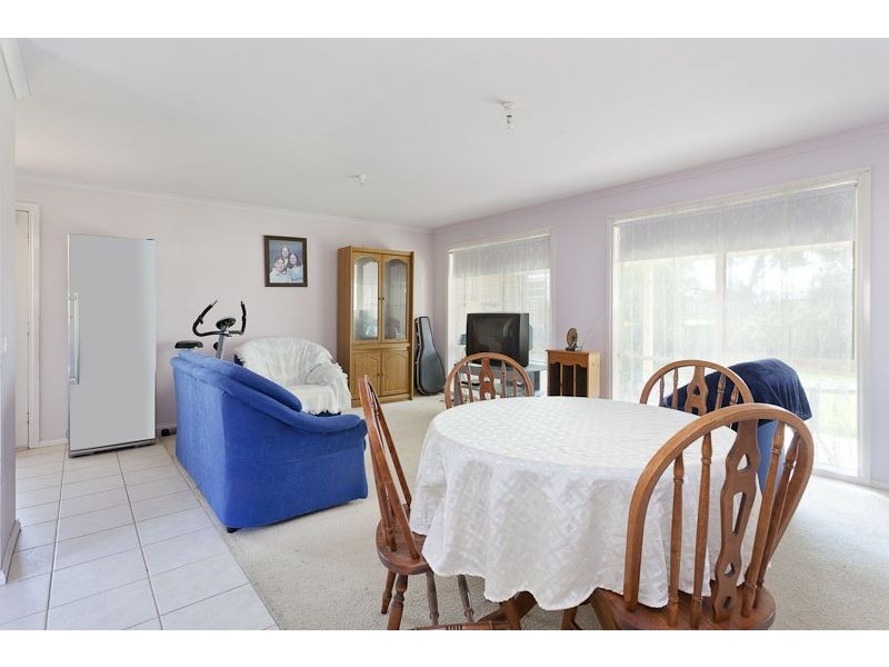 1/9 Henty Street, Pakenham VIC 3810