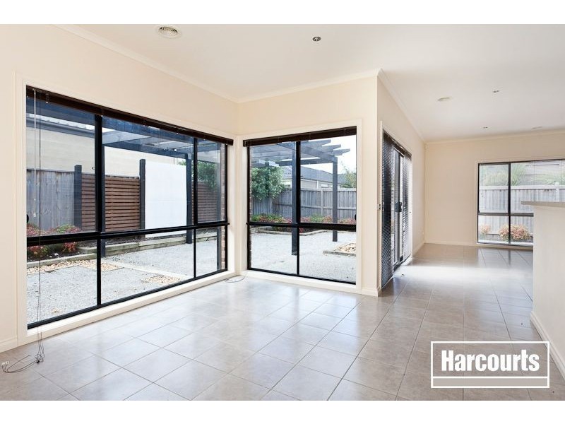 13 Reidel Avenue, Pakenham VIC 3810