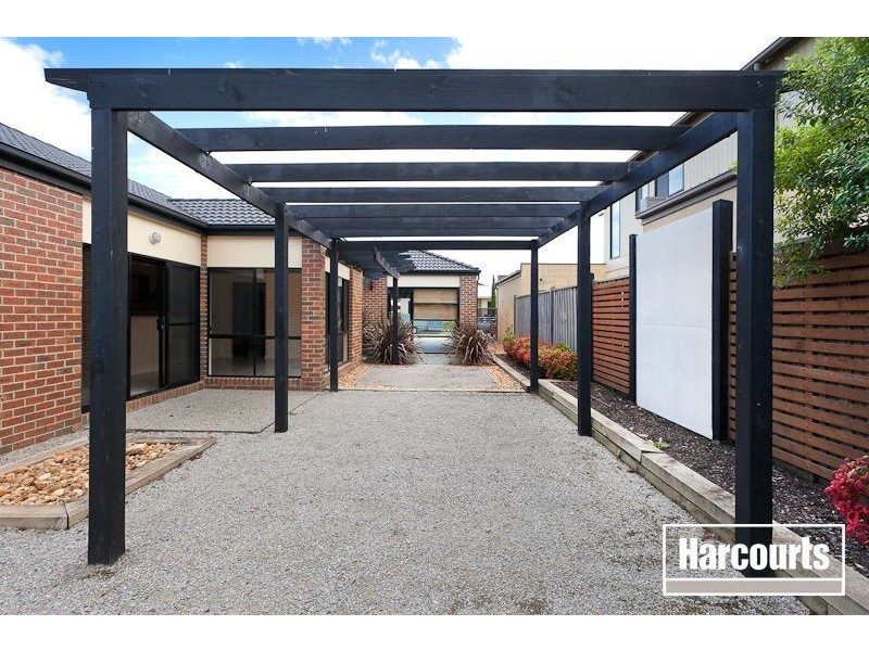 13 Reidel Avenue, Pakenham VIC 3810