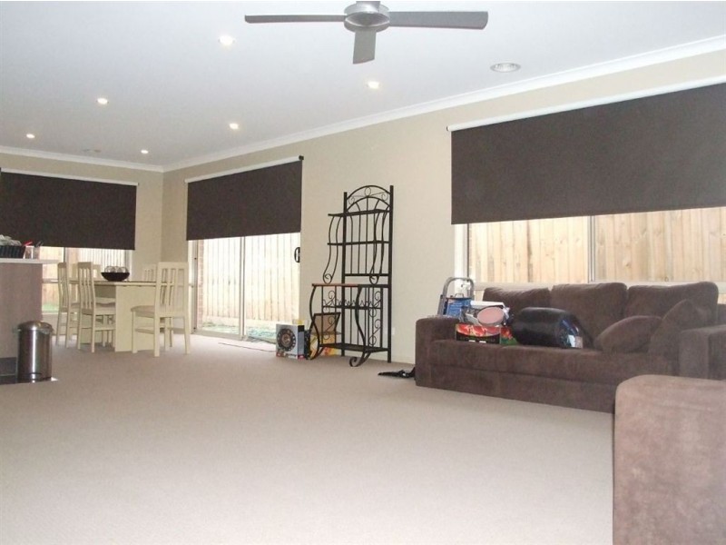 3 Melrose Street, Pakenham VIC 3810