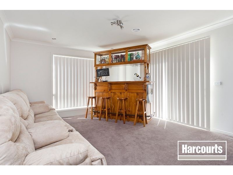14 Laurina Link, Pakenham VIC 3810