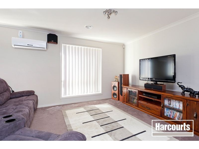 14 Laurina Link, Pakenham VIC 3810