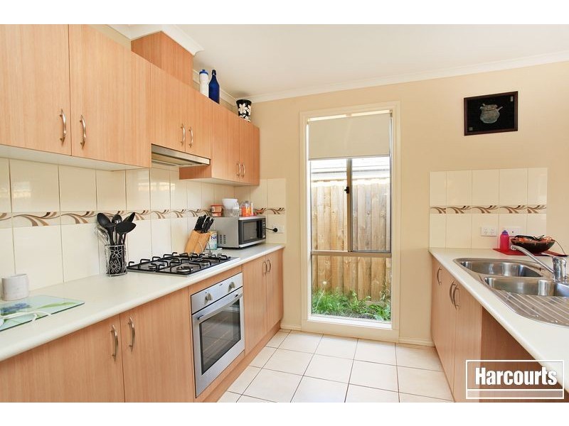 26 Kosta Boda Boulevard, Pakenham VIC 3810