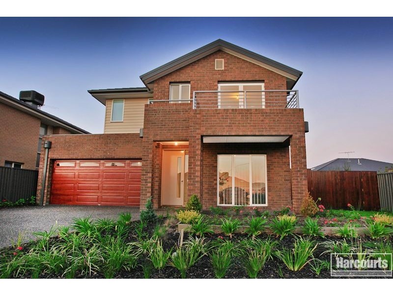 4 Everly Circuit, Pakenham VIC 3810