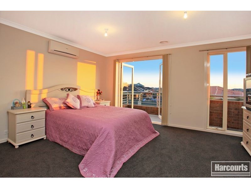 4 Everly Circuit, Pakenham VIC 3810