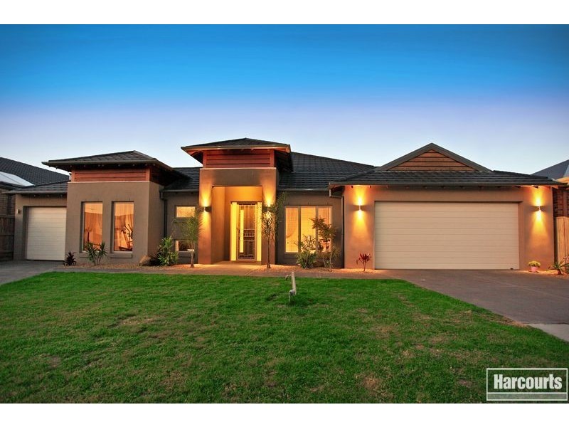 6 Lavender Avenue, Pakenham VIC 3810