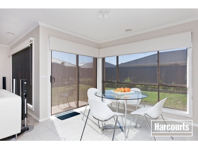 36 Laurina Link, Pakenham VIC 3810