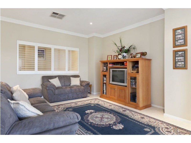 56 Banjo Paterson Drive, Pakenham VIC 3810