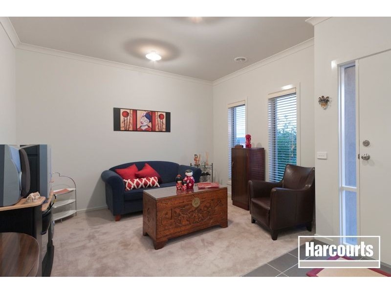 19 Egret Way, Pakenham VIC 3810