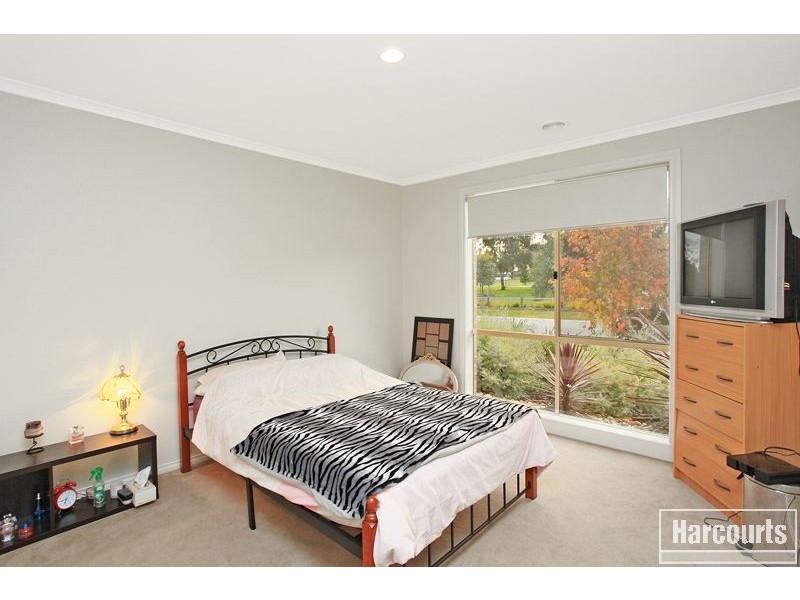 52 Kosta Boda Boulevard, Pakenham VIC 3810
