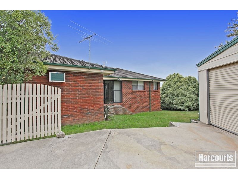 13 Angus Court, Pakenham VIC 3810