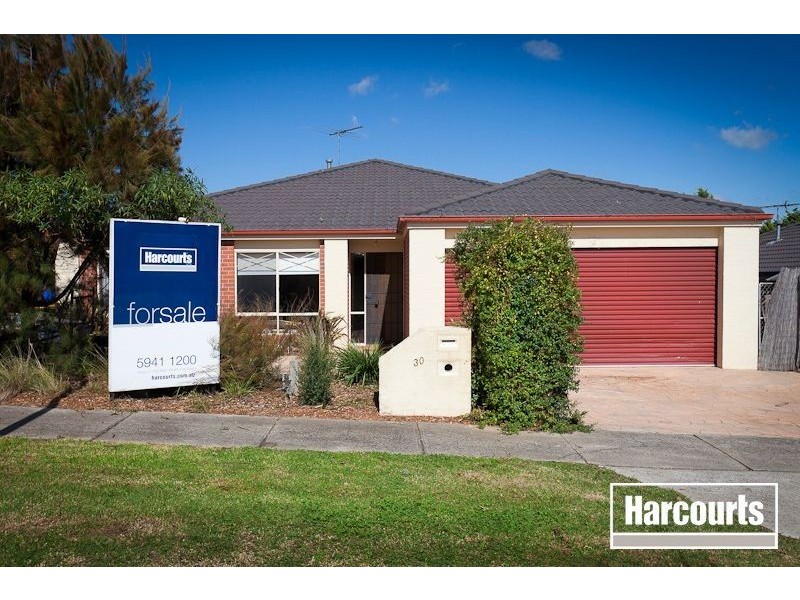 30 Jamie Court, Pakenham VIC 3810