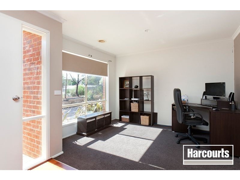 30 Jamie Court, Pakenham VIC 3810