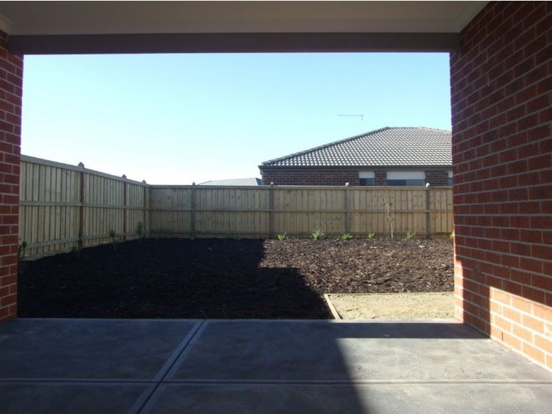 53 Gallery Way, Pakenham VIC 3810