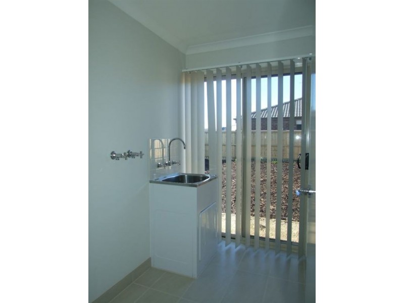 53 Gallery Way, Pakenham VIC 3810