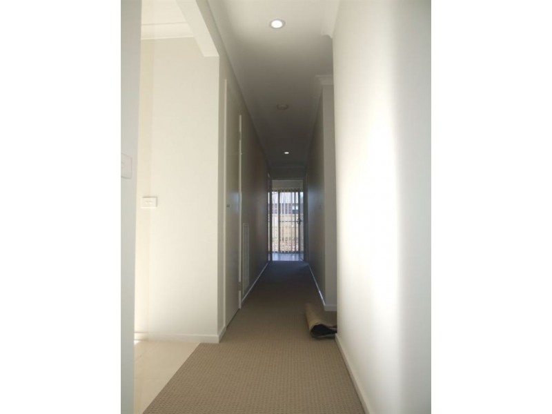 53 Gallery Way, Pakenham VIC 3810