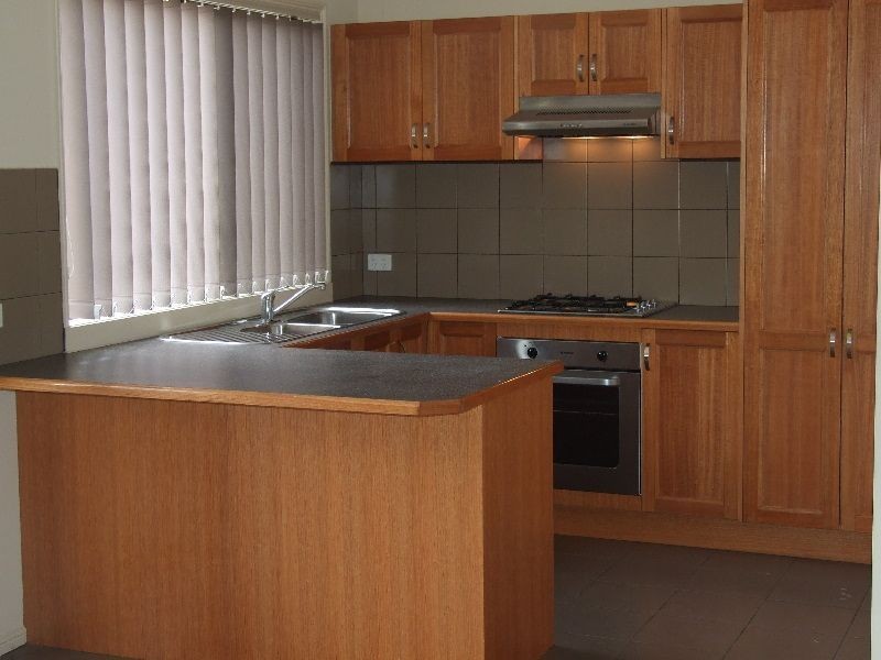 5 Bluegum Court, Pakenham VIC 3810