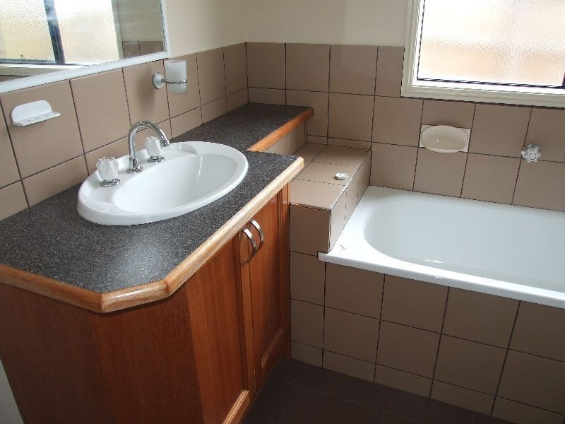 5 Bluegum Court, Pakenham VIC 3810