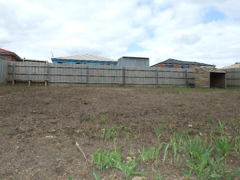 5 Bluegum Court, Pakenham VIC 3810