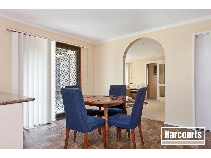 5 Harris Court, Pakenham VIC 3810