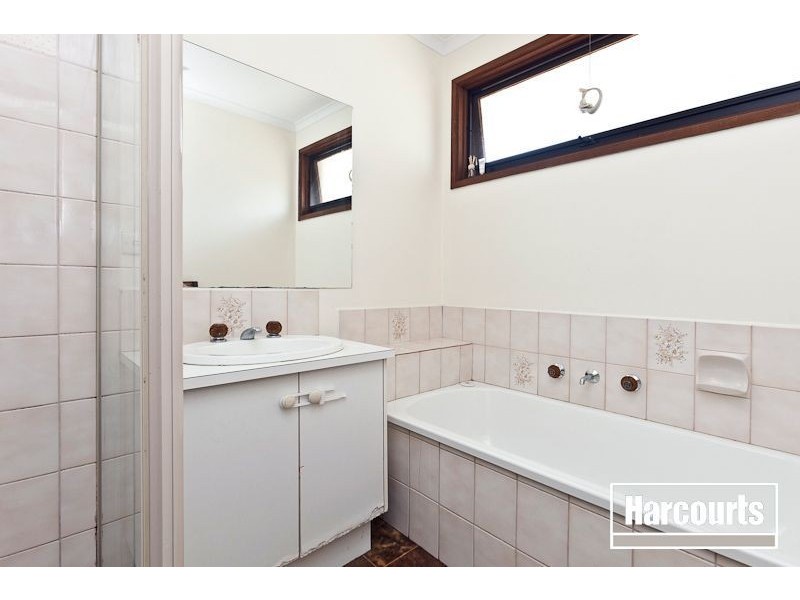 5 Harris Court, Pakenham VIC 3810