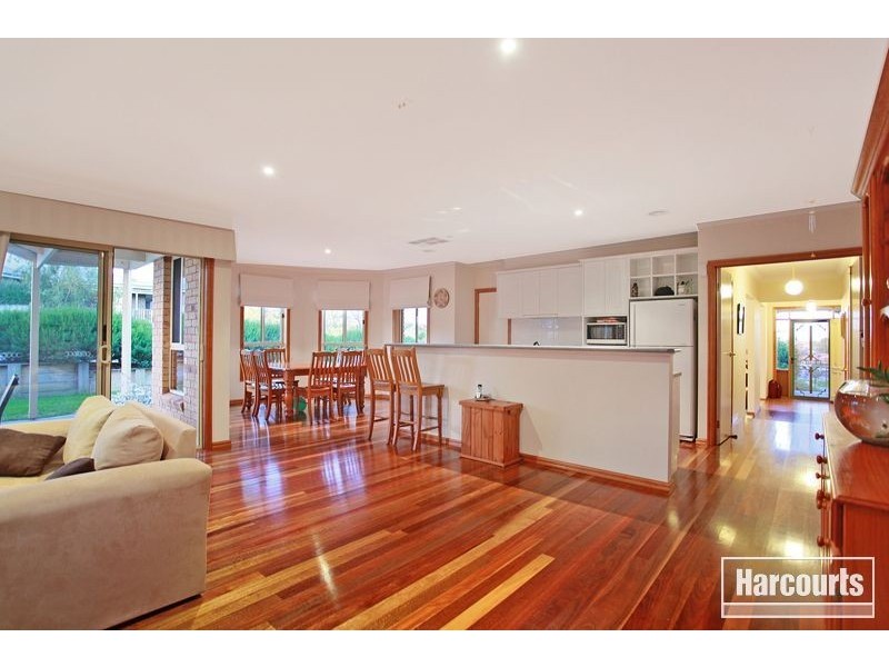 31 Stirling Circuit, Beaconsfield VIC 3807
