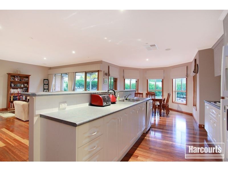 31 Stirling Circuit, Beaconsfield VIC 3807