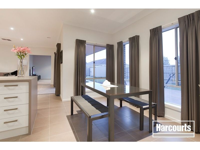 59 Banjo Paterson Drive, Pakenham VIC 3810