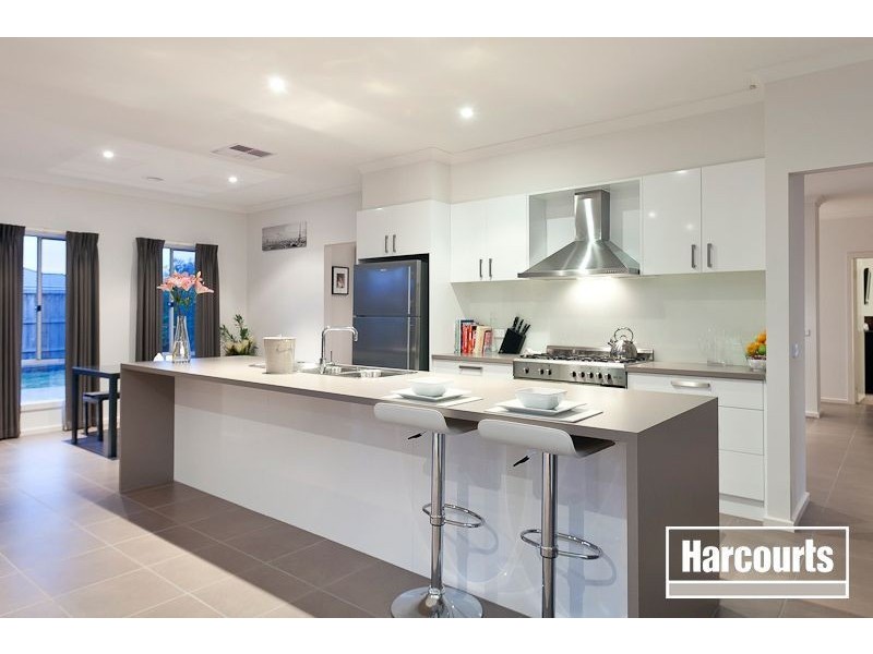 59 Banjo Paterson Drive, Pakenham VIC 3810