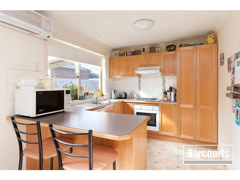 19 Wakenshaw Crescent, Pakenham VIC 3810