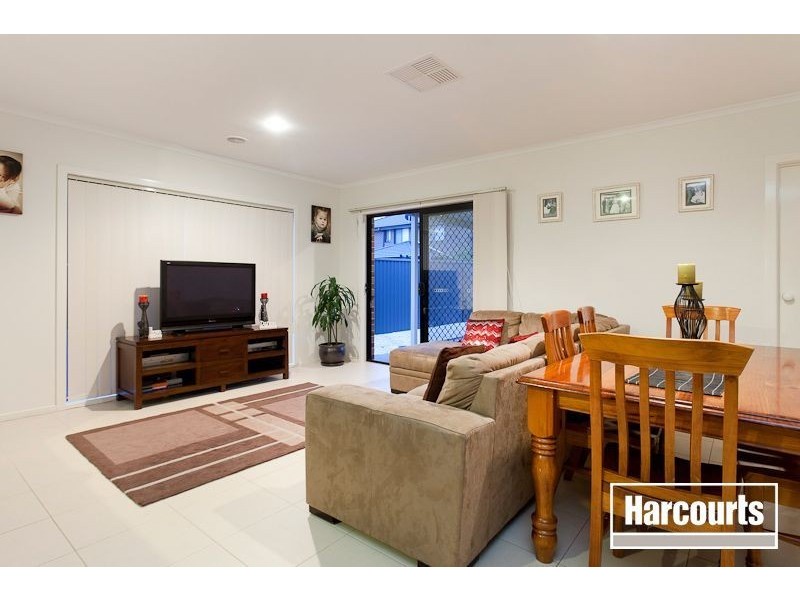 34 Britton Drive, Pakenham VIC 3810