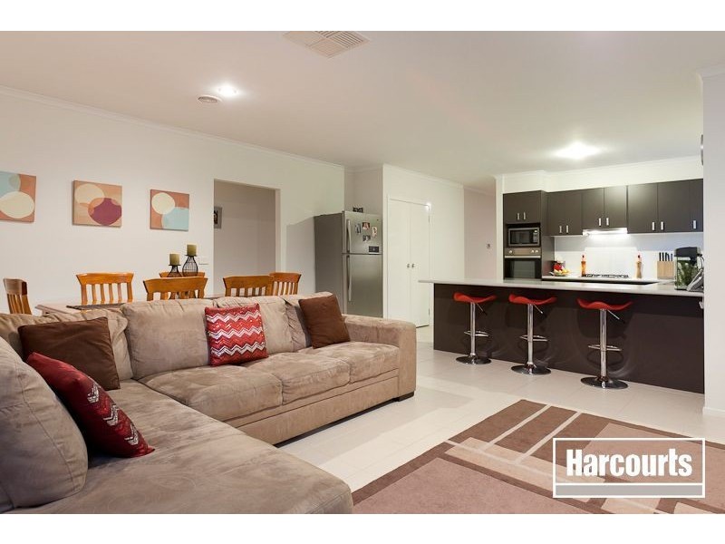 34 Britton Drive, Pakenham VIC 3810