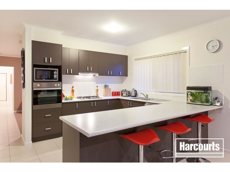 34 Britton Drive, Pakenham VIC 3810