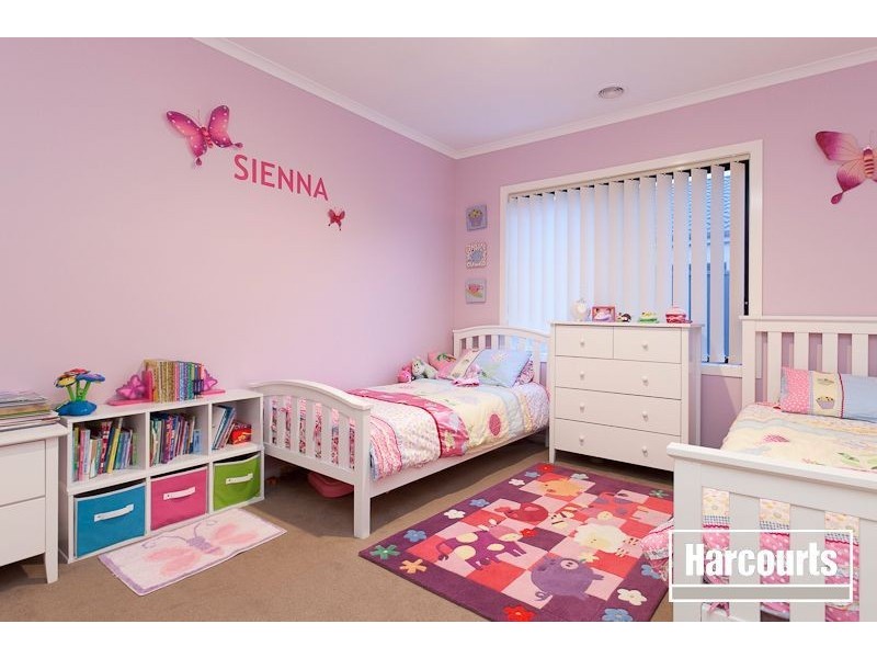 34 Britton Drive, Pakenham VIC 3810