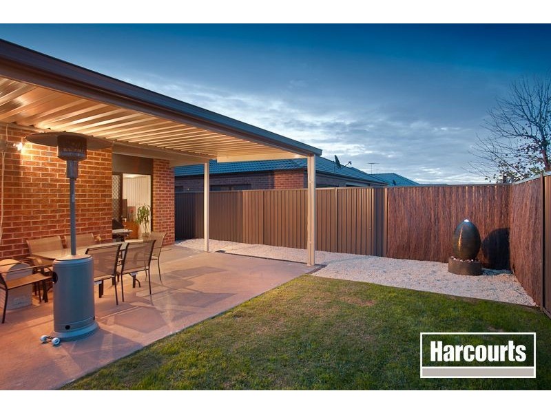 34 Britton Drive, Pakenham VIC 3810