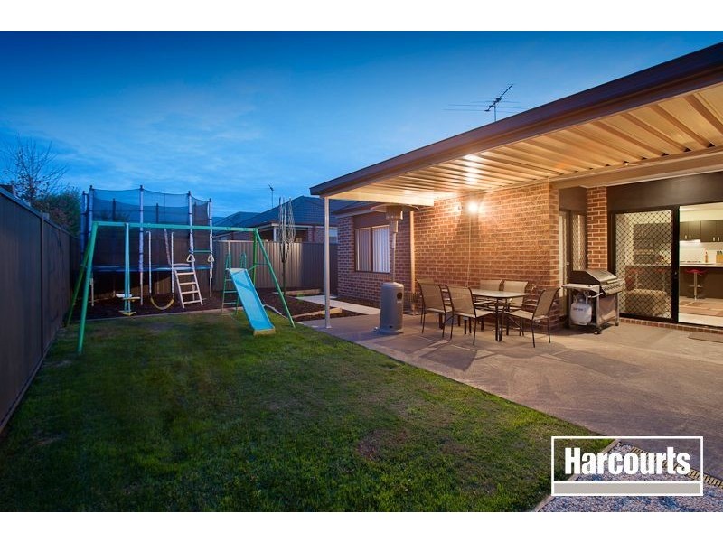 34 Britton Drive, Pakenham VIC 3810