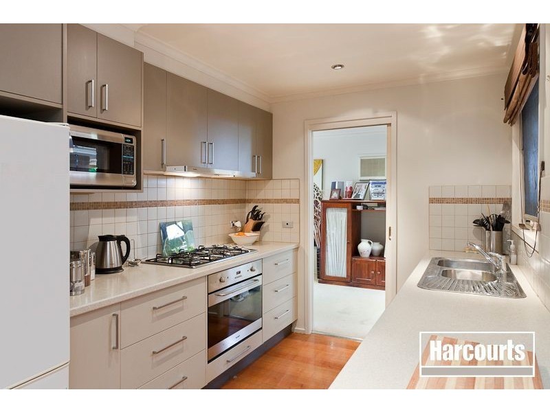 6 Kauri Court, Hampton Park VIC 3976