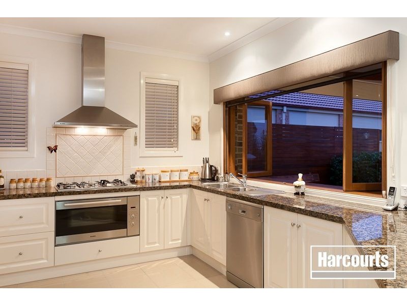 13 Twynam Place, Pakenham VIC 3810